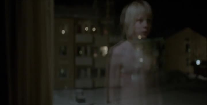 The Arrival (Opening Sequence)